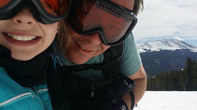 April is the best time to ski.  Sorry, it just is.  No people, no cold, no drama.
#Breckenridge #Silverthorne #skiing #snow #april  #aprilskiing