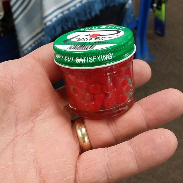 Rainbow trout cocaine - salmon eggs

#fishing #rainbowtrout #salmoneggs