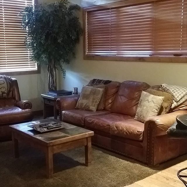 Ski Silverthorne Loge 30A living room 
#skisilverthorne #silverthorne