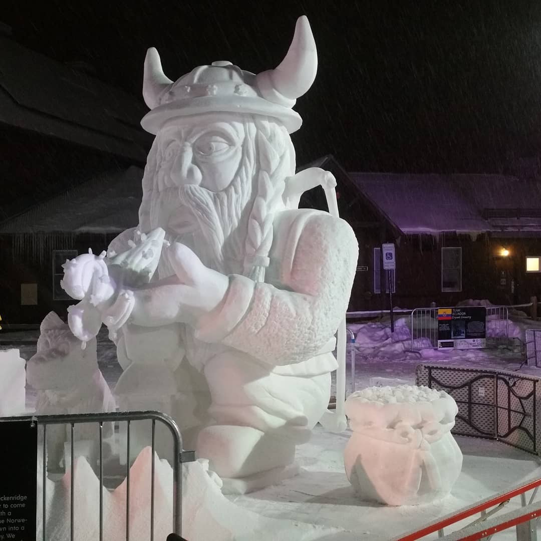 Ice sculptures in Breckenridge Colorado. It is amazing the things these guys can carve in snow.
#skisilverthorne #breckenridge #icesculpture