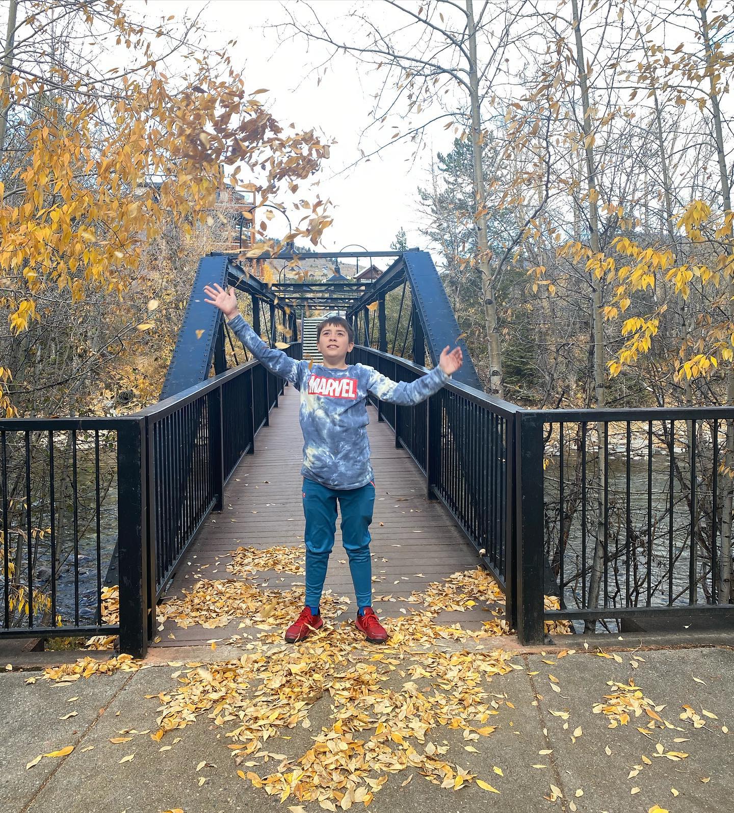 Enjoying leaves falling!! Autumn is here at the Blue River Bridge. So nice to walk by the river and bridge by Lake Dillon Theater.  #autumnleaves #coloradointhefall
