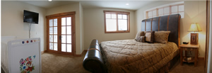 Ski Silverthorne Lodge bedroom 1