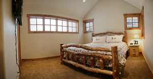 Ski Silverthorne Lodge bedroom 3